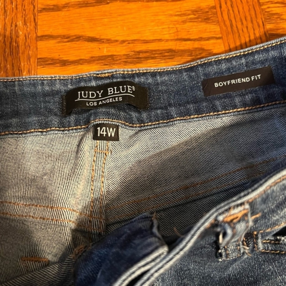 Judy Blue High Waist Boyfriend Fit Jeans Sz 14W JB88270